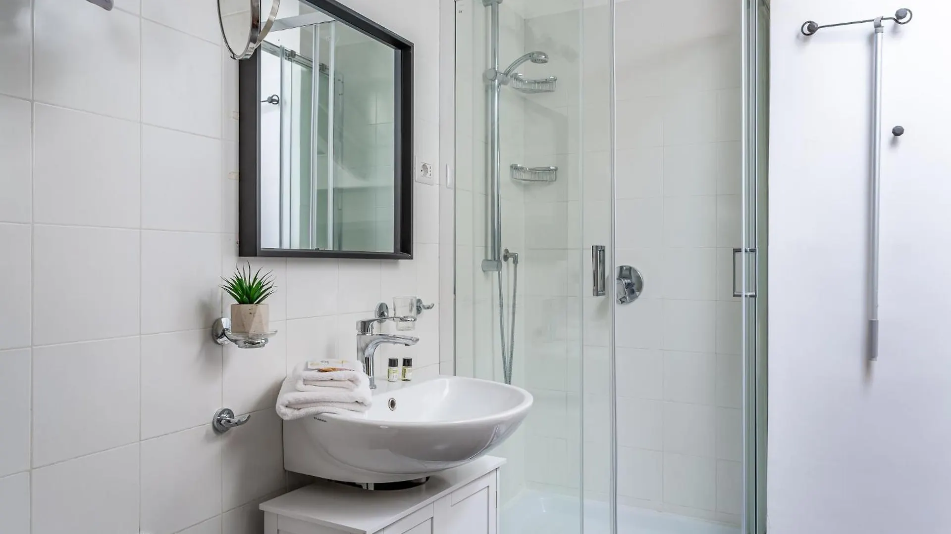 Iflat Pantheon & La Dolce Vita Skyline Penthouse Roma 0*,  İtalya