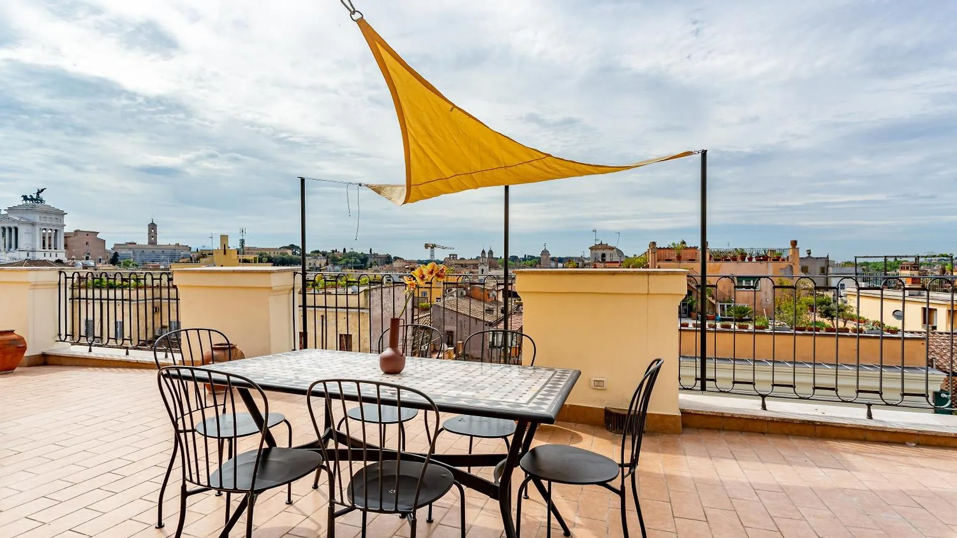 Iflat Pantheon & La Dolce Vita Skyline Penthouse Roma